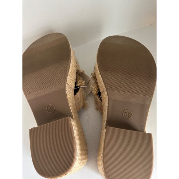 Universal Thread Womens Woven Raffia Tan Platform Sandals Size 6.5 - Picture 4 of 5